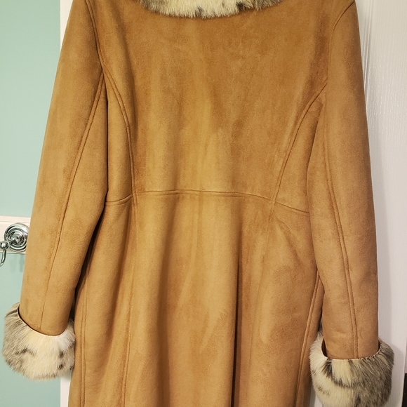 Larry Levine Women Jacket - Picture 4 of 4